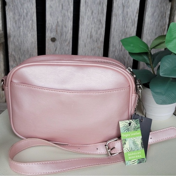 Badgley Mischka Blush Quilted Crossbody Bag - Picture 5 of 10